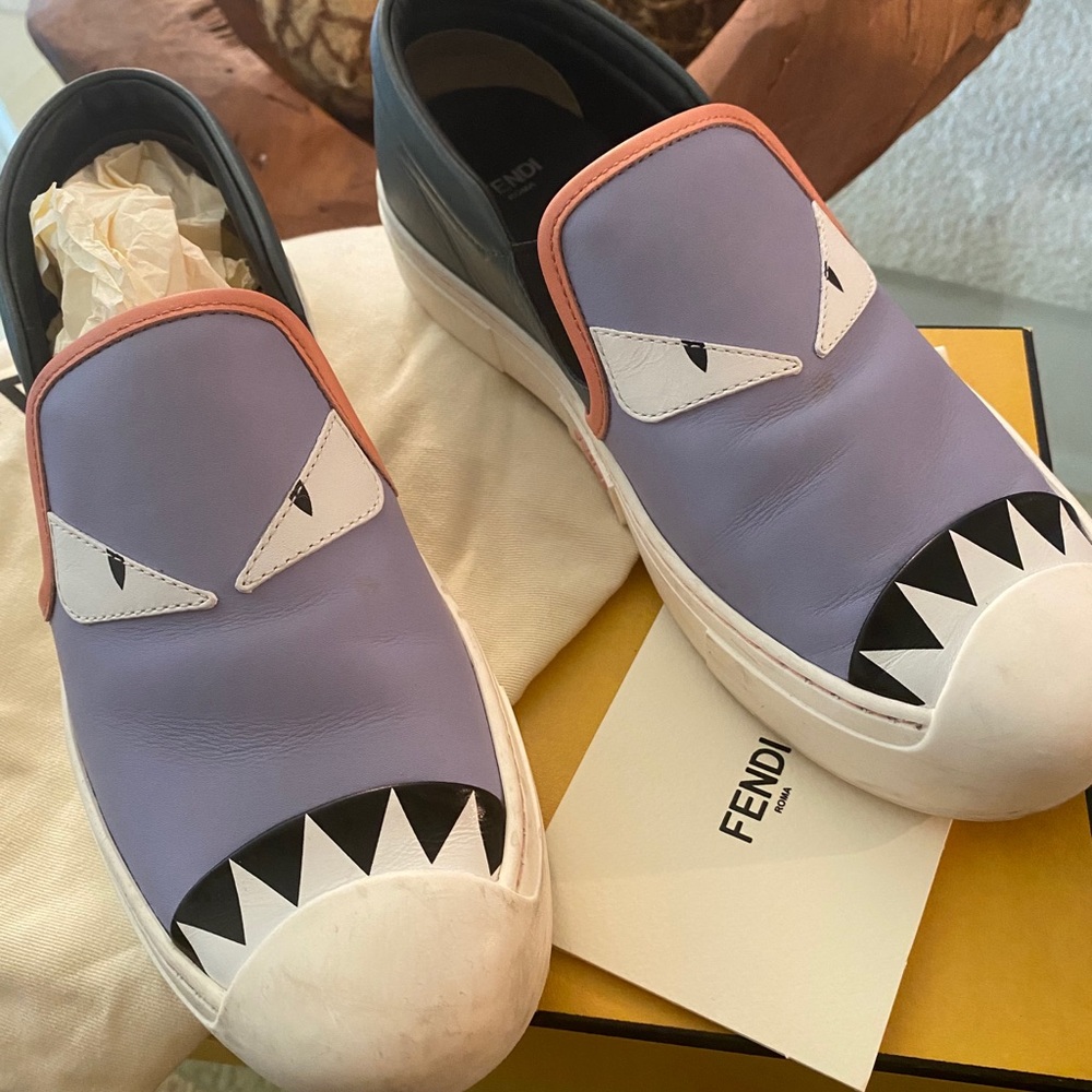 Sneakers